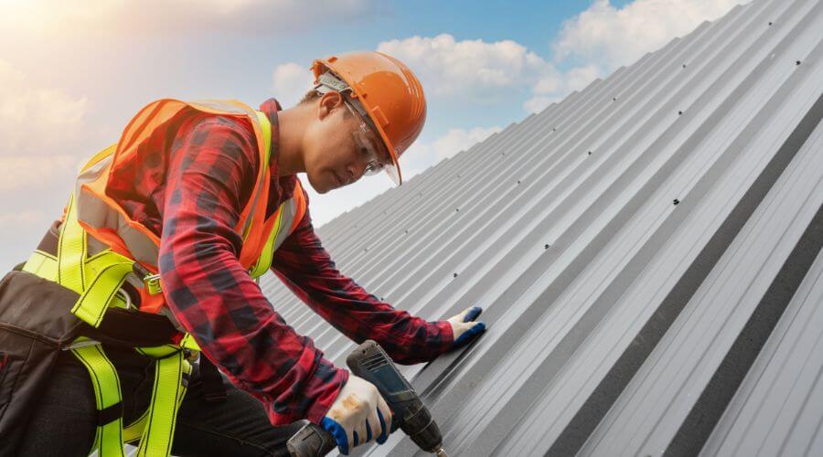Professional Emergency Roof Repairs services in Bloomingdale, IL